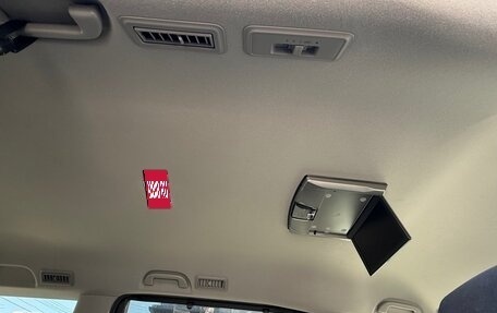 Honda Stepwgn, 2022 год, 2 390 000 рублей, 19 фотография