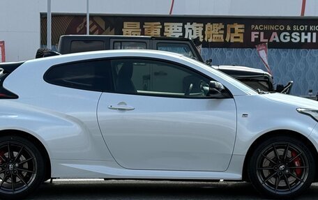 Toyota Yaris, 2022 год, 4 490 000 рублей, 5 фотография