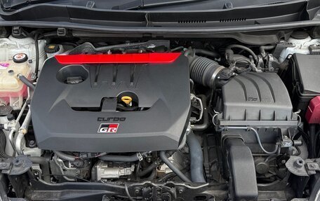 Toyota Yaris, 2022 год, 4 490 000 рублей, 22 фотография