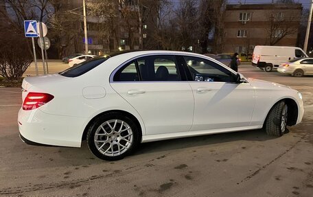 Mercedes-Benz E-Класс, 2016 год, 2 345 000 рублей, 3 фотография