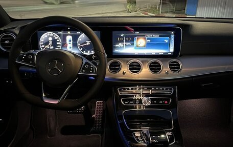 Mercedes-Benz E-Класс, 2016 год, 2 345 000 рублей, 11 фотография