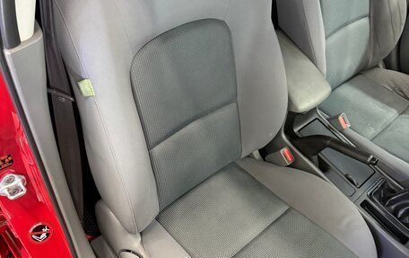 Mazda 3, 2006 год, 10 фотография