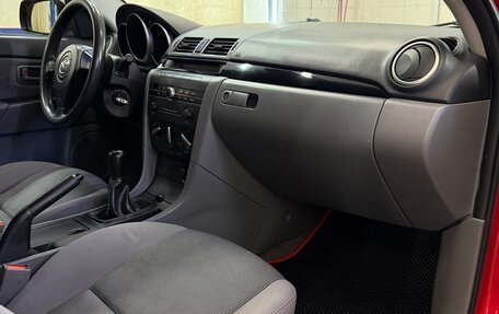 Mazda 3, 2006 год, 11 фотография