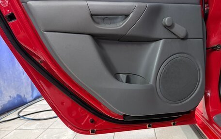 Mazda 3, 2006 год, 22 фотография