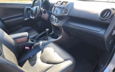 Toyota RAV4, 2010 год, 1 230 000 рублей, 2 фотография