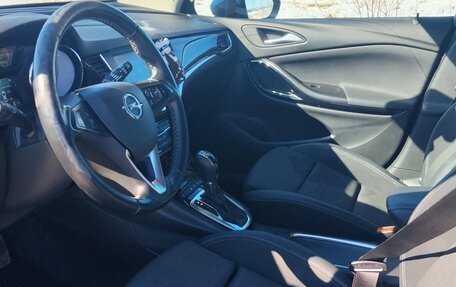 Opel Astra K, 2019 год, 1 600 000 рублей, 4 фотография