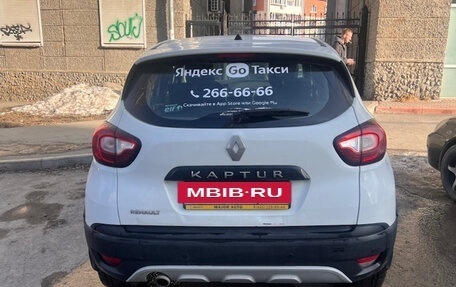 Renault Kaptur I рестайлинг, 2019 год, 850 000 рублей, 4 фотография