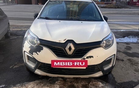 Renault Kaptur I рестайлинг, 2019 год, 850 000 рублей, 2 фотография