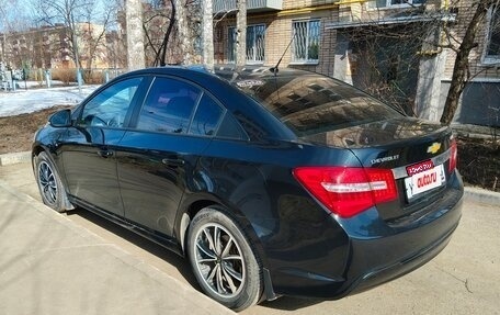 Chevrolet Cruze II, 2014 год, 949 000 рублей, 4 фотография