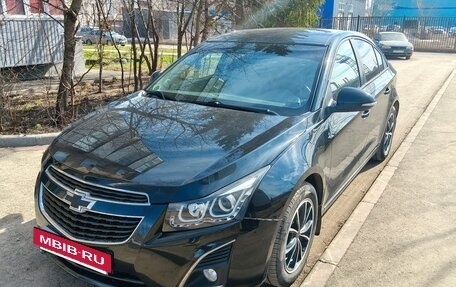 Chevrolet Cruze II, 2014 год, 949 000 рублей, 2 фотография