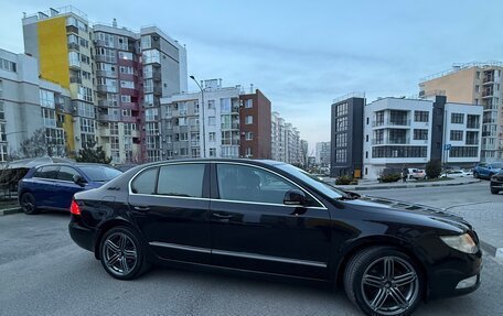 Skoda Superb III рестайлинг, 2010 год, 1 100 000 рублей, 8 фотография