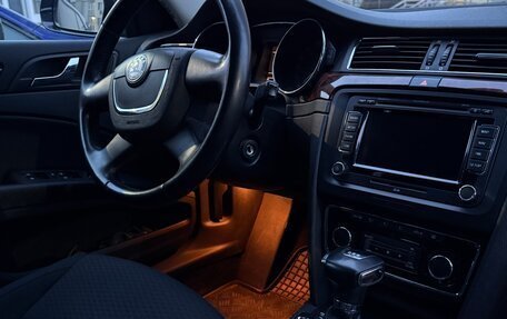 Skoda Superb III рестайлинг, 2010 год, 1 100 000 рублей, 11 фотография