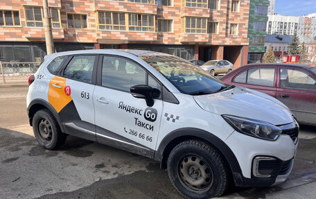 Renault Kaptur I рестайлинг, 2019 год, 850 000 рублей, 2 фотография