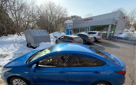 Hyundai Solaris II рестайлинг, 2017 год, 750 000 рублей, 1 фотография