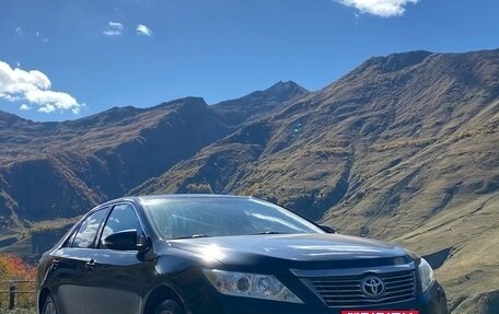 Toyota Camry, 2012 год, 1 800 000 рублей, 10 фотография