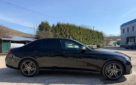 Mercedes-Benz E-Класс, 2017 год, 2 650 000 рублей, 3 фотография