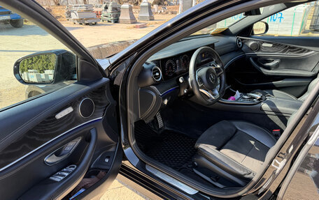 Mercedes-Benz E-Класс, 2017 год, 2 650 000 рублей, 9 фотография