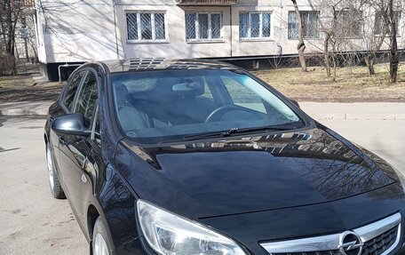 Opel Astra J, 2011 год, 580 000 рублей, 6 фотография