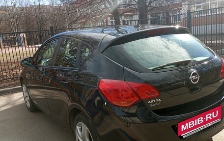 Opel Astra J, 2011 год, 580 000 рублей, 4 фотография