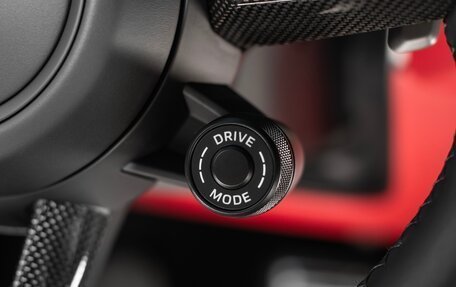 Porsche Cayenne III, 2025 год, 24 290 400 рублей, 25 фотография