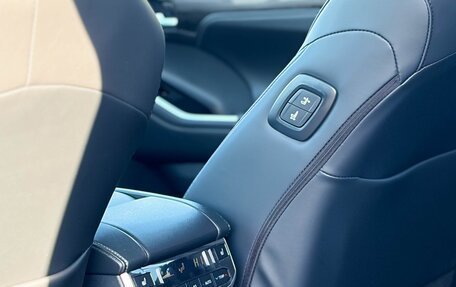 Toyota Highlander, 2026 год, 5 790 000 рублей, 22 фотография