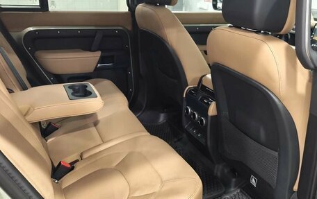 Land Rover Defender II, 2024 год, 14 290 000 рублей, 31 фотография