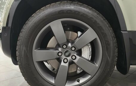 Land Rover Defender II, 2024 год, 14 290 000 рублей, 40 фотография