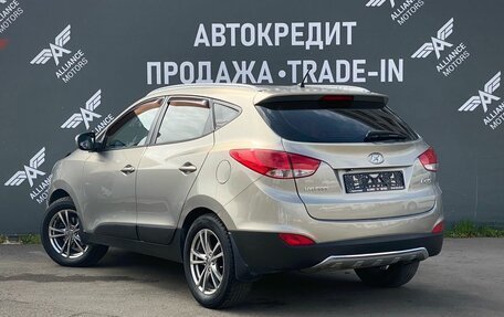 Hyundai ix35 I рестайлинг, 2010 год, 1 210 000 рублей, 5 фотография