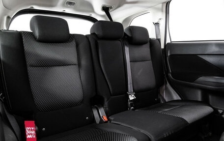 Mitsubishi Outlander III рестайлинг 3, 2018 год, 1 849 000 рублей, 22 фотография