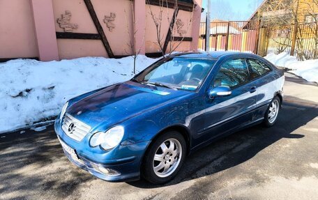 Mercedes-Benz C-Класс, 2001 год, 370 000 рублей, 1 фотография