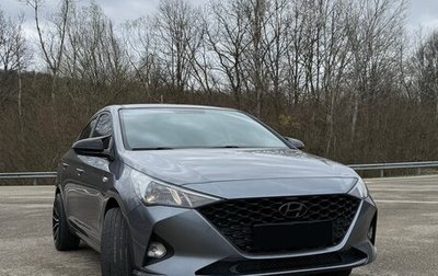 Hyundai Solaris II рестайлинг, 2020 год, 1 900 000 рублей, 1 фотография