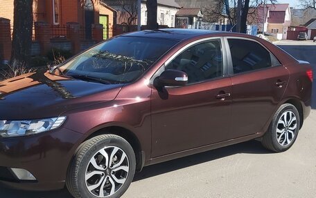 KIA Cerato III, 2011 год, 895 000 рублей, 3 фотография