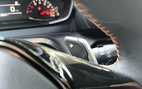 Peugeot 2008 II, 2023 год, 1 690 000 рублей, 12 фотография