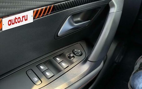 Peugeot 2008 II, 2023 год, 1 690 000 рублей, 5 фотография