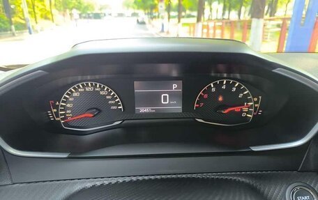 Peugeot 2008 II, 2023 год, 1 690 000 рублей, 13 фотография