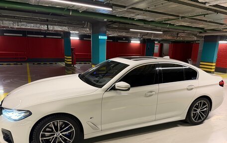 BMW 5 серия, 2021 год, 4 800 000 рублей, 2 фотография