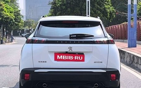 Peugeot 2008 II, 2023 год, 1 690 000 рублей, 19 фотография