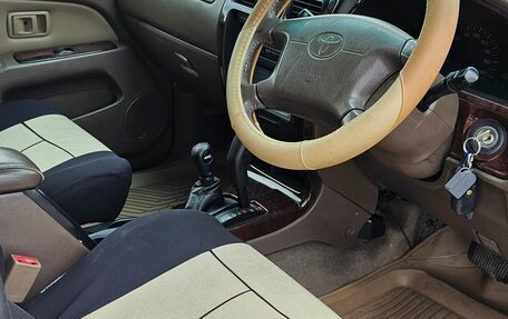 Toyota Hilux Surf III рестайлинг, 2002 год, 1 250 000 рублей, 7 фотография
