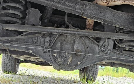 Toyota Hilux Surf III рестайлинг, 2002 год, 1 250 000 рублей, 12 фотография