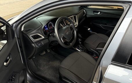 Hyundai Solaris II рестайлинг, 2020 год, 1 900 000 рублей, 9 фотография