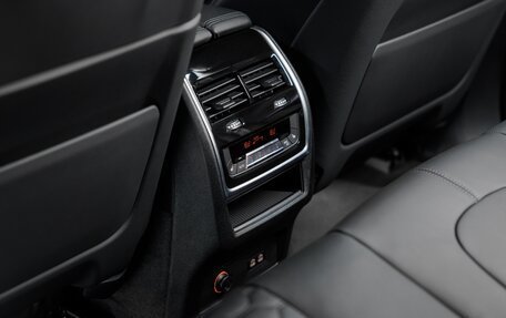 BMW X5 M, 2025 год, 28 027 400 рублей, 24 фотография