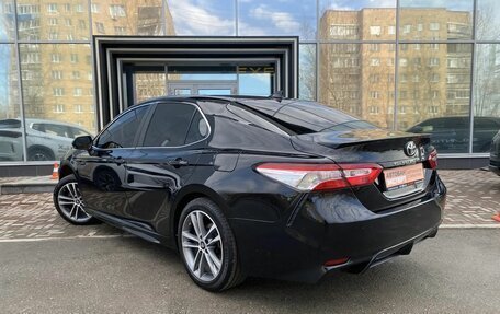 Toyota Camry, 2020 год, 2 449 000 рублей, 9 фотография