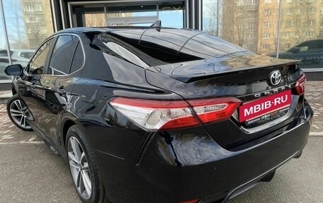 Toyota Camry, 2020 год, 2 449 000 рублей, 11 фотография