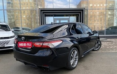 Toyota Camry, 2020 год, 2 449 000 рублей, 12 фотография