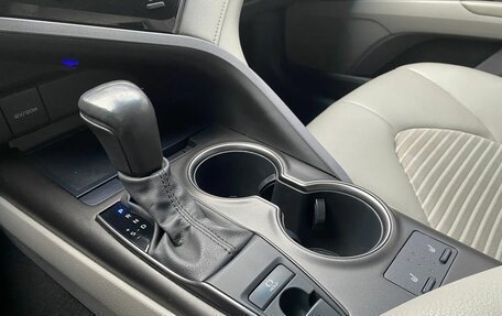 Toyota Camry, 2020 год, 2 449 000 рублей, 27 фотография