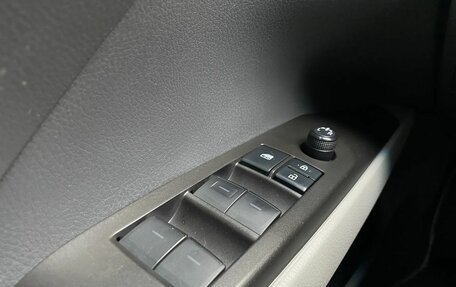 Toyota Camry, 2020 год, 2 449 000 рублей, 29 фотография