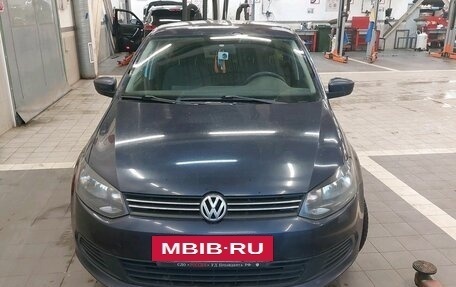 Volkswagen Polo VI (EU Market), 2012 год, 495 000 рублей, 2 фотография