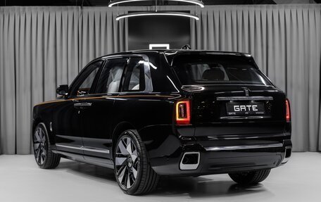 Rolls-Royce Cullinan, 2025 год, 77 916 200 рублей, 8 фотография