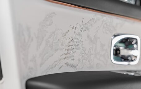 Rolls-Royce Cullinan, 2025 год, 77 916 200 рублей, 25 фотография