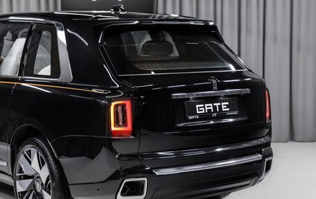 Rolls-Royce Cullinan, 2025 год, 77 916 200 рублей, 20 фотография